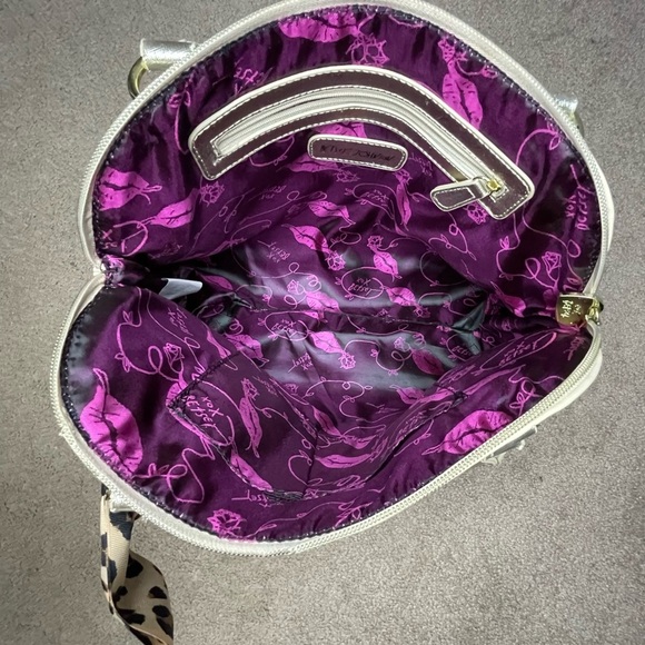 Betsey Johnson NY beige gold quilted shoulder purse cheetah bow - Picture 2 of 15